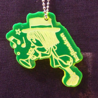 光るキーホルダー・ヒト ラッパ（緑） / コジマケン