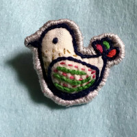 バード刺繍ブローチ:新緑 / ☆ヒロミンゴフラミンゴ☆