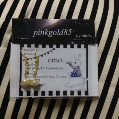 【ピアス】小惑星ピアス(WH×PK) / emo.